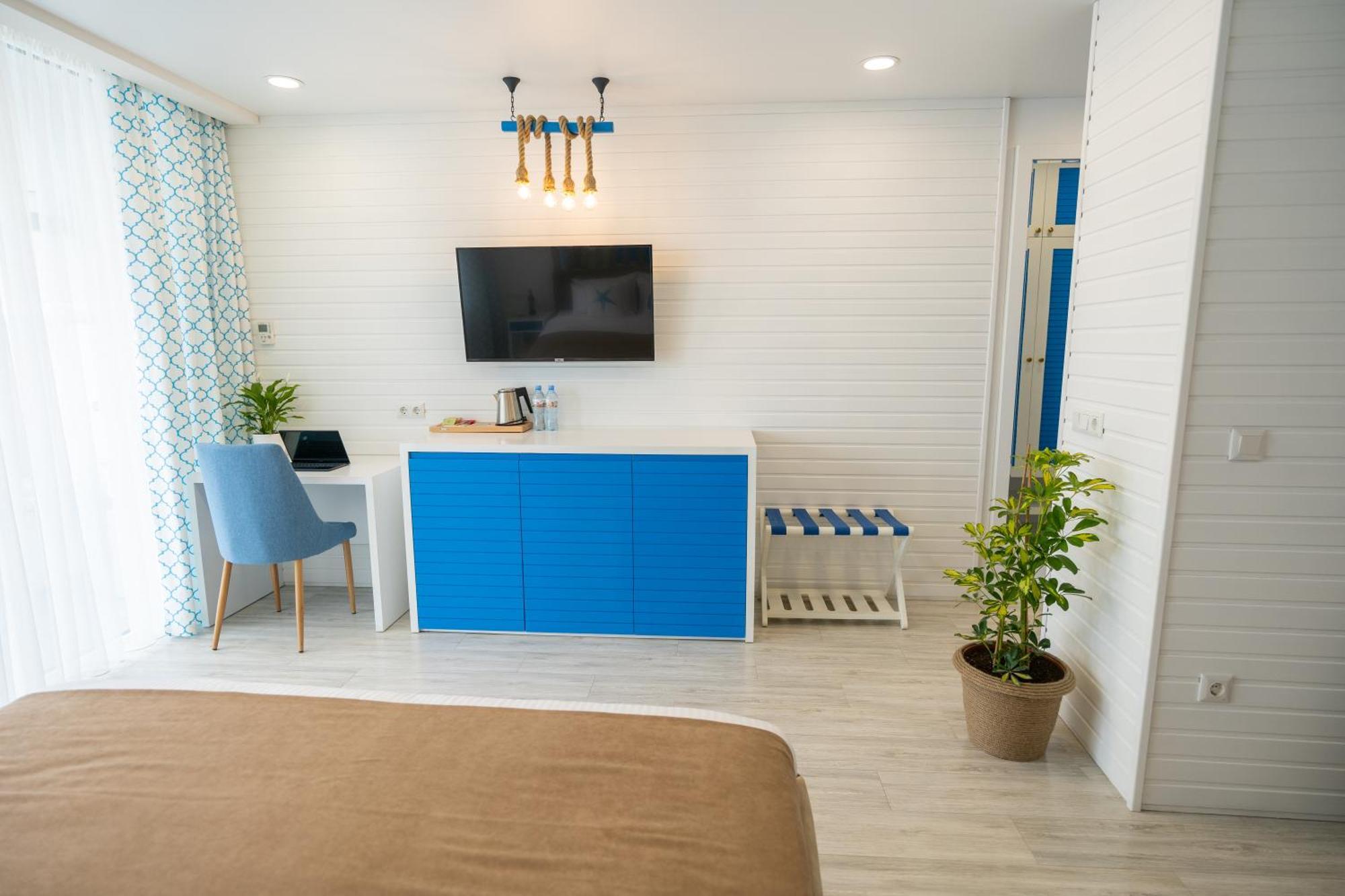 Hotel Seagull Beachfront Boutique 5*